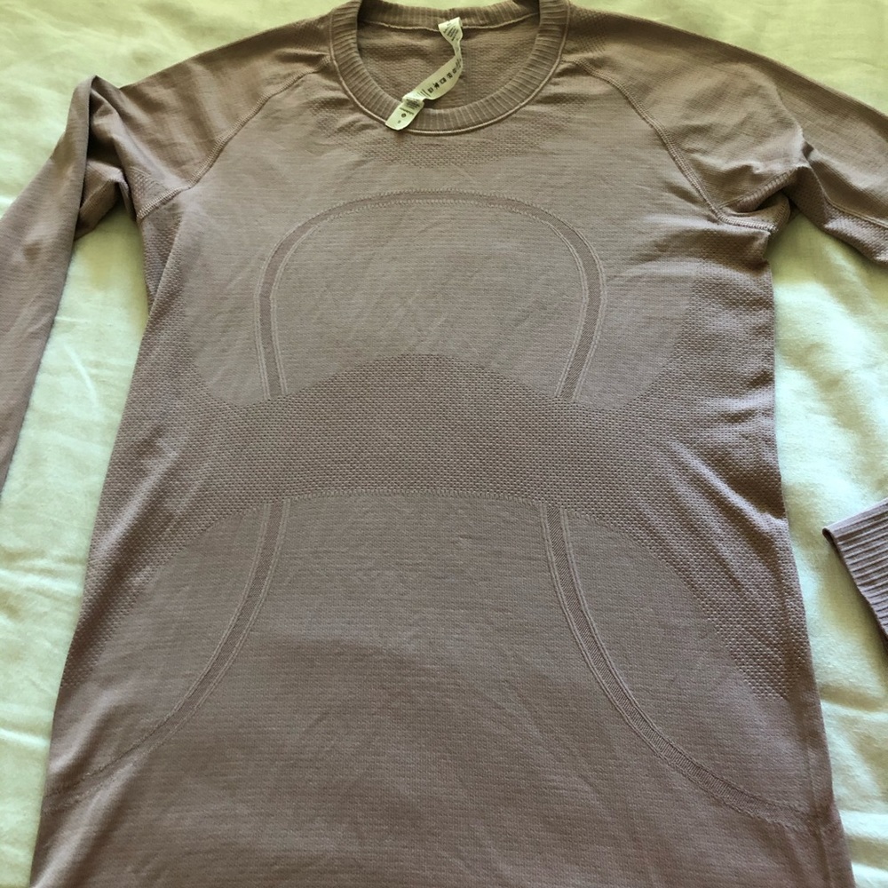 Lululemon Swiftly Tech Long Sleeve 2.0